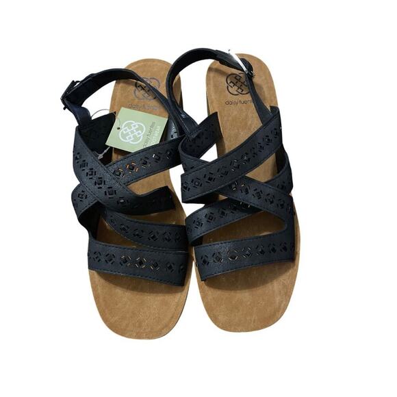 New DAISY FUENTES SIZE 11  STRAPPY comfort sandal Black rhinestone accents - Picture 1 of 11
